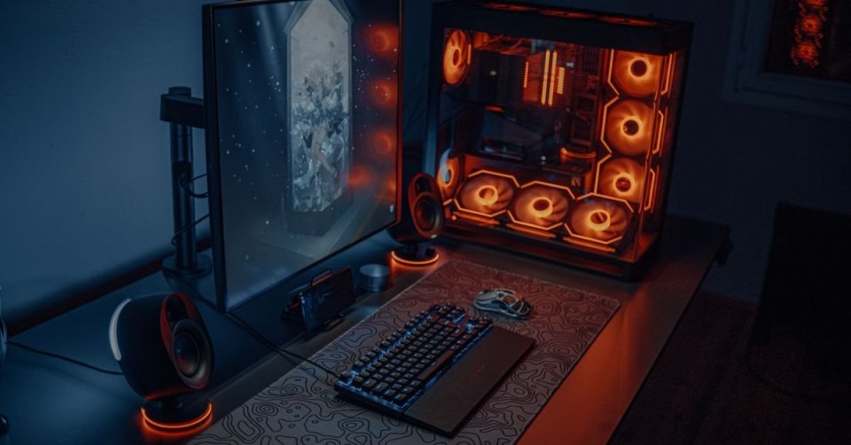 MMORPG ping sorununu kontrol eden oyuncu ve modem